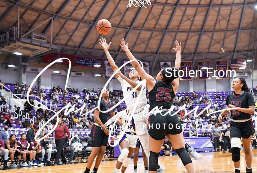 jsoders2019's tweet photo. Glory be to God 💜💛#chapter21 https://t.co/eKTR3cynum