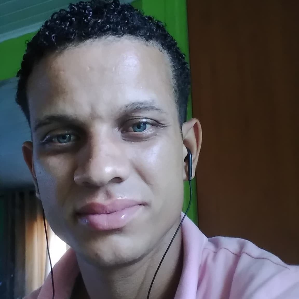 MCLEOBOXBH LG (@leonardooricio) on Twitter photo 