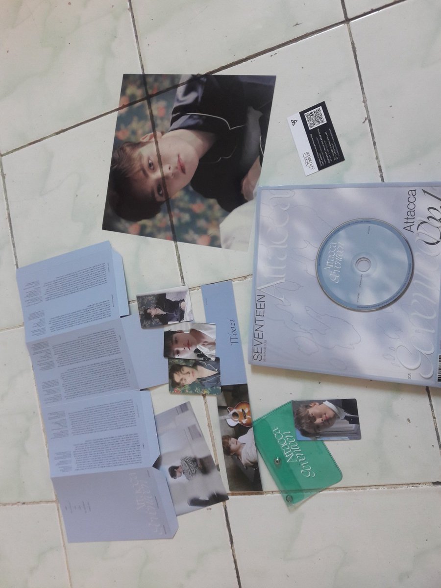 kathleenfayeah's tweet photo. @DalbitCornerPH Thank you poooo. In good condition po yung album tapos ang bilis po na dumating 😍😍😍.

#DALBIThanks https://t.co/TkkrmB9wNV