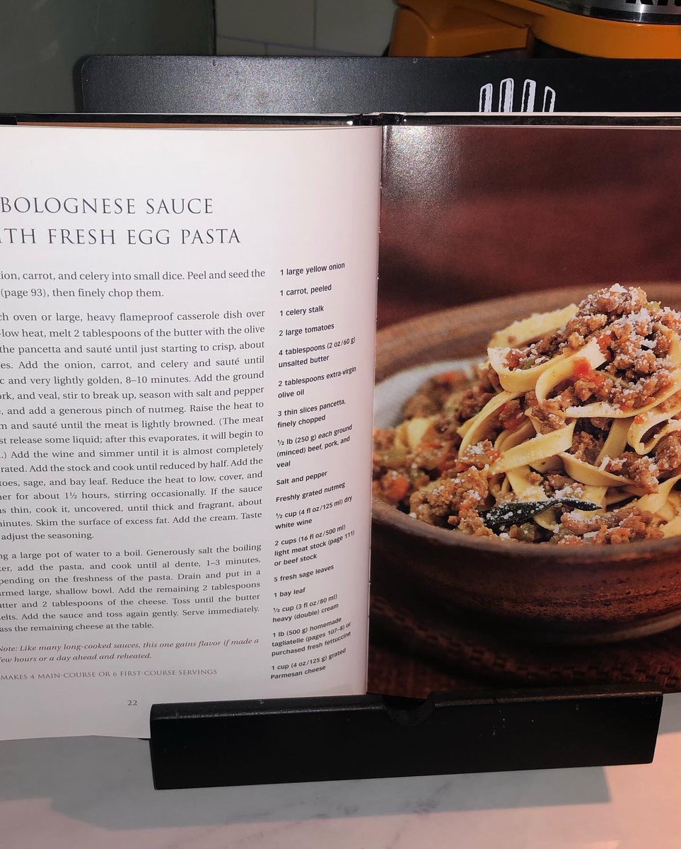 Samala104's tweet image. Continuing my pasta crusade with Linguine Bolognese

#pasta #homemadepasta #pastalover #italianfood #foodporn #cook #foodie #thesecarbsdontcount #eatpasta #eat #pastaaddict #dinner #delicious #love #livetoeat #pastagirl #linguine #bolognese