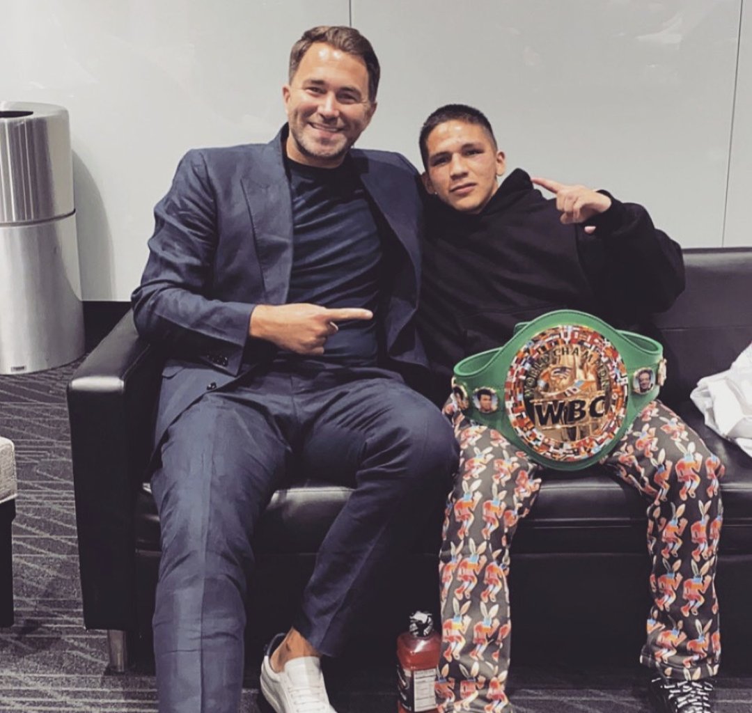 sonteo_media's tweet photo. Idk know if y'all noticed but Bam's fashion style is 🔥🔥🔥. Peep the pants. I don't have a pic but he wore it a unique San Antonio sweater the day of the 1st press conference. He has a tattoo of his pet Chihuahua on his forearm. Can't wait to see what's in store. #210Bam https://t.co/jqvm0KrdBR
