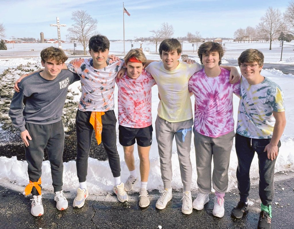 wattybsoc's tweet photo. SIX of our soccer Seniors growing their friendships and spirituality at Kairos-20, their Senior retreat.  Their 4 days extended to 5, thanks the Mother Nature❄️❄️⚽️✝️
@BishopWatterson @CCLAthletics
#classof2022 #bwhssoccer https://t.co/0G6vQXO47I