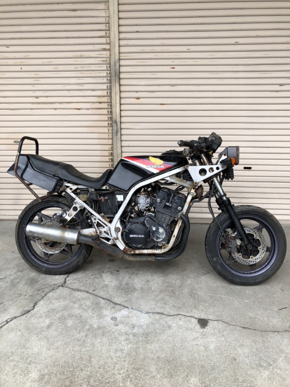 CBR400F エンジン 部品取り（中古】CBR400Fエンジン CBR400K部品