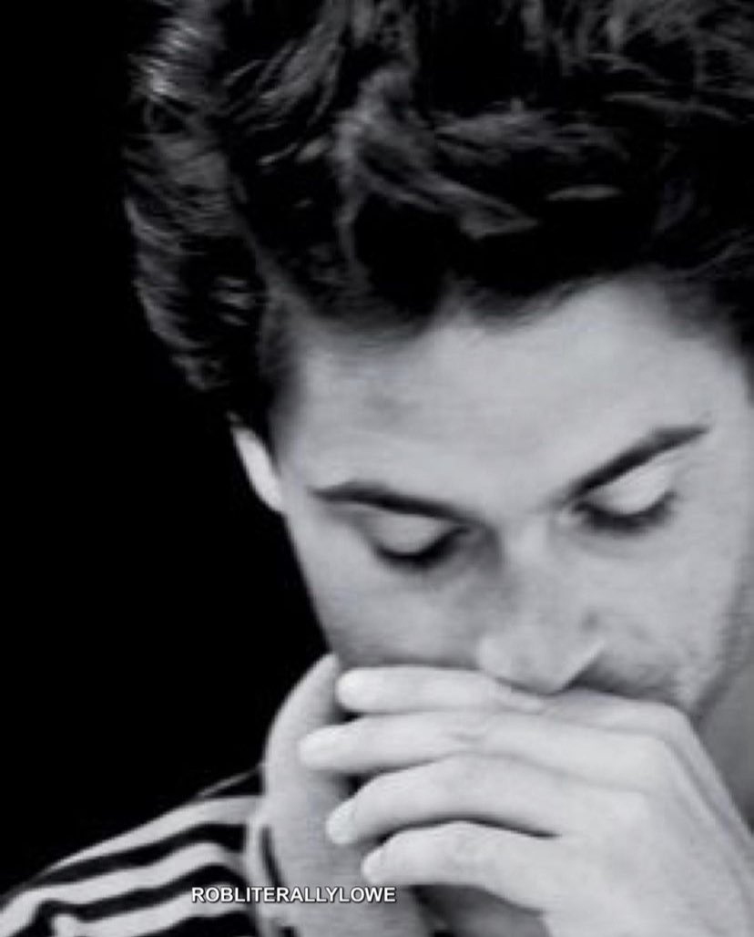 📸𝙗𝙮: 𝙈𝙖𝙧𝙘𝙤 𝙂𝙞𝙧𝙤𝙡𝙖𝙢𝙞
<a href="/RobLowe/">Rob Lowe</a>