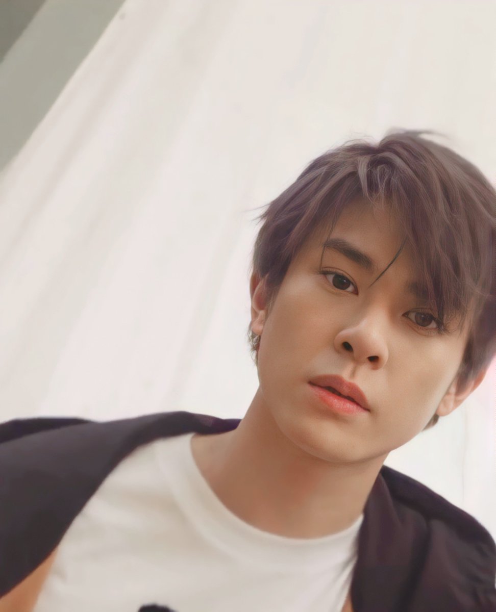 BabyJKBB's tweet photo. เสือน้อยสุดหล่อ สุดเท่ของมะมี๊🐯🤲🏻
#JackieJackrin #hommesthailand
#lofficielhommesthailand
#lofficielhommesmode 
#onitsukatigerth https://t.co/0r9a7Vr0cS