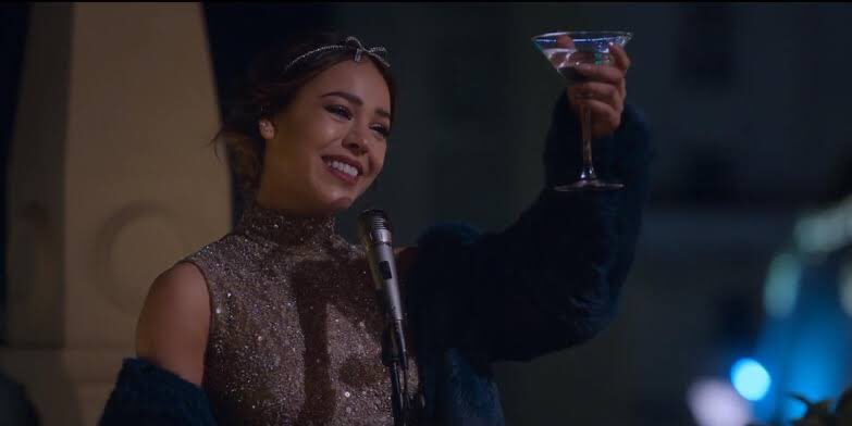 Rue: Ah, y Cassie se está foll*ndo al novio de Maddie. Salud!

#euphoria