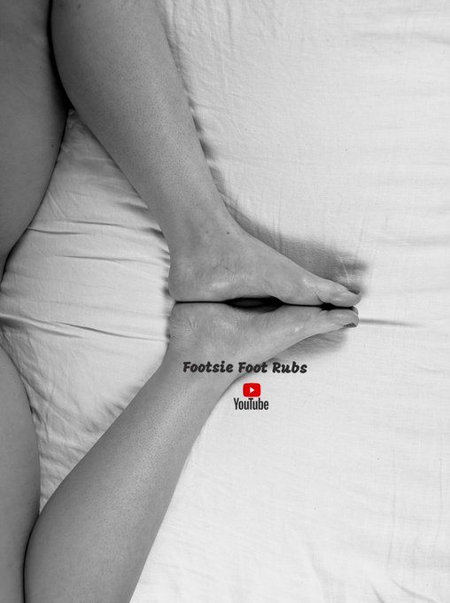 #footfetiş #thickthighssaveslives https://t.co/CXHgtx68ft<a href="/tag/footfeti%C5%9F"class="tags">#footfetiş</a><a href="/tag/thickthighssaveslives"class="tags">#thickthighssaveslives</a>