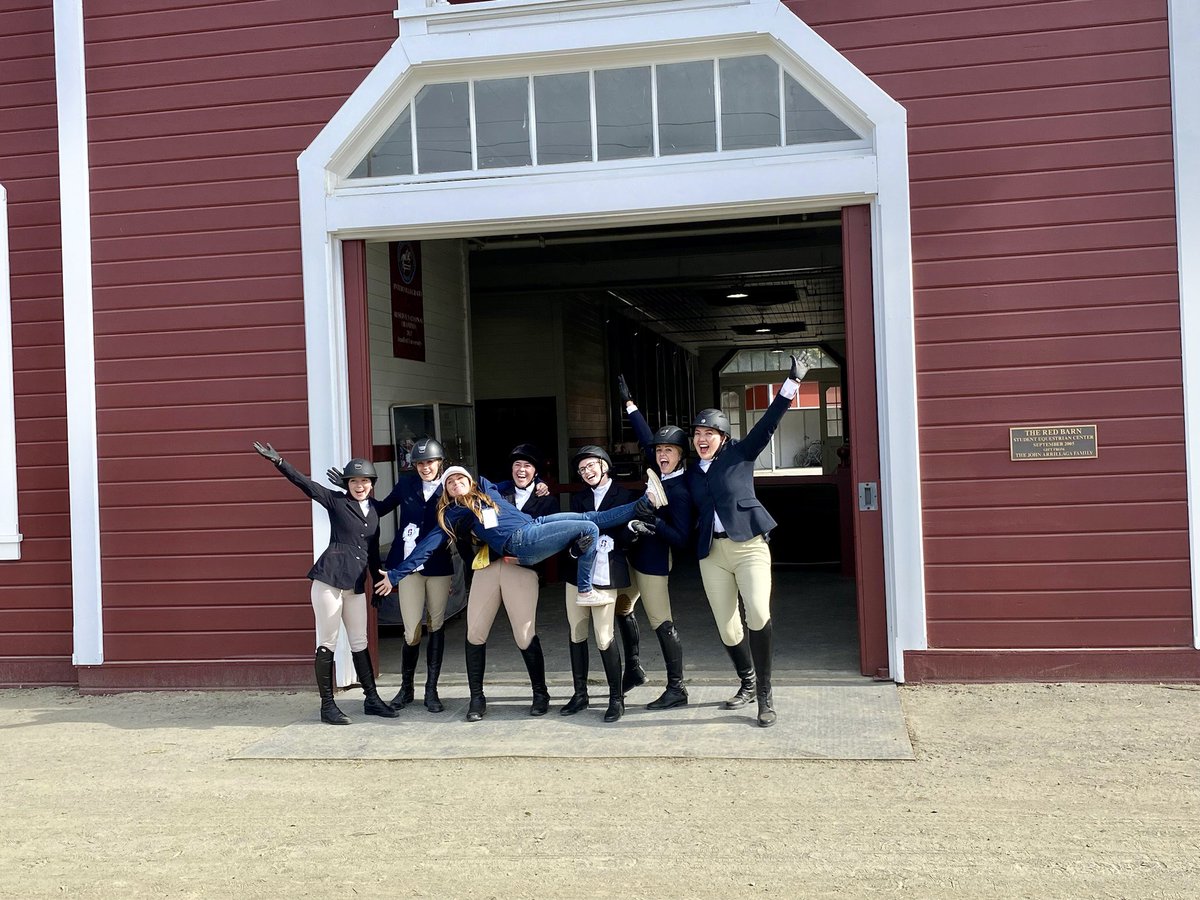NVequestrian's tweet photo. Our first hunt seat show since covid was a huge success! 🐺 Thanks to @stanfordredbarn for hosting. So proud of our riders this weekend! #wolfpackonhorseback https://t.co/wl8F4VLZnS