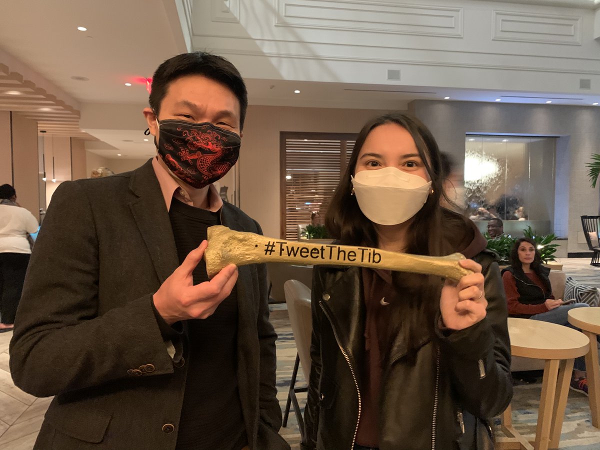 Chia-Lung Wu (@chialungwu) on Twitter photo How lucky I am!!! Just found the tib TIwice BIA day!!! w/<a href="/Gulzadr1/">Gulzada Kulzhanova 🇺🇦🇰🇿</a> <a href="/TheGoldenTibia/">Golden Tibia</a> #TweetTheTib @ORS #ORS2022 <a href="/LPferdehirt/">Lara Pferdehirt</a> How lucky I am!!! Just found the tib TIwice BIA day!!! w/<a href="/Gulzadr1/">Gulzada Kulzhanova 🇺🇦🇰🇿</a> <a href="/TheGoldenTibia/">Golden Tibia</a> #TweetTheTib @ORS #ORS2022 <a href="/LPferdehirt/">Lara Pferdehirt</a>