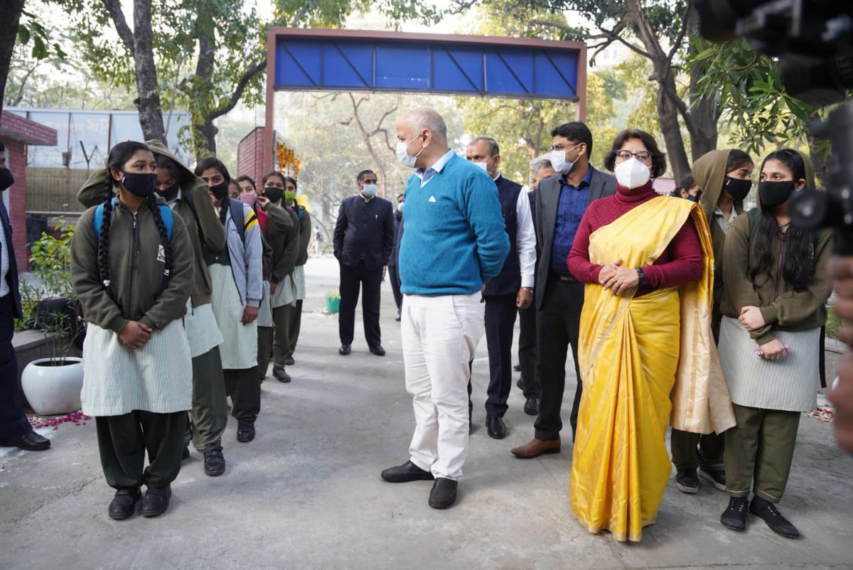 Manish Sisodia tweet media