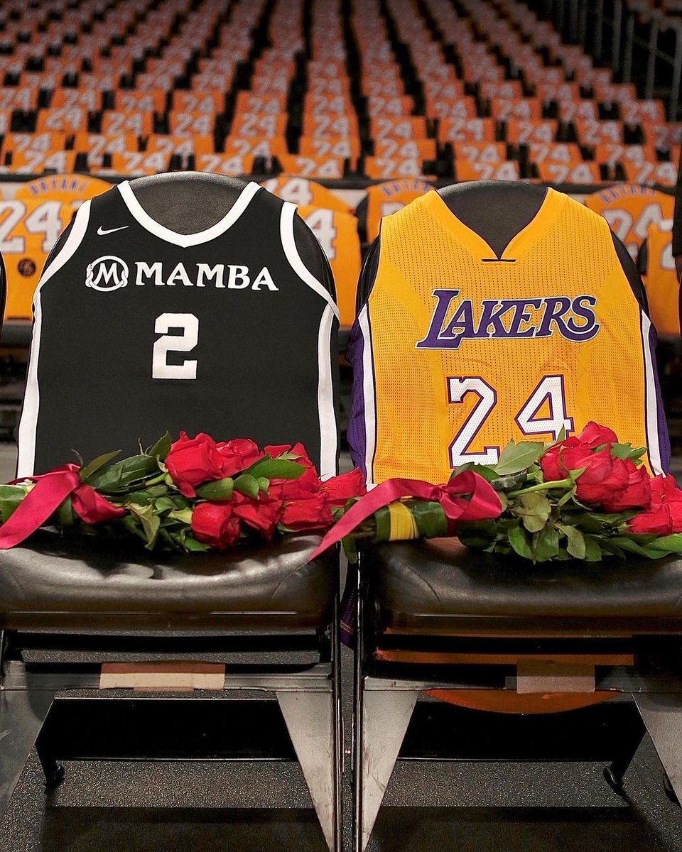 viewsfrance's tweet photo. Deux ans déjà que Kobe Bryant et sa fille Gigi perdaient la vie dans un accident d’hélicoptère, qui causa la mort de 7 autres personnes.

Qu'ils reposent en paix 🕊️ https://t.co/dbKlyEGUHi