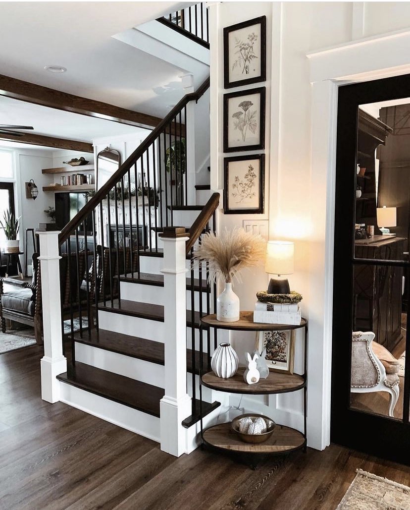 CavettoArc's tweet photo. ▫️▪️
What do you think?? Share this with you friends that would love to see this.. ✨
#blackconcept #architecture #renovation #remodel #realestate #design #decor #interiordesign
#design #blackhome https://t.co/WHk5bsDnq6