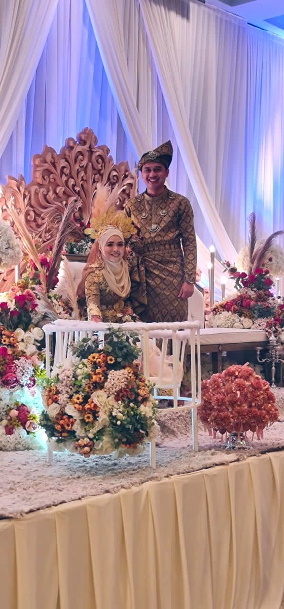 fanazzz's tweet photo. Finally, Reception and Aqiqah in one ceremony. Alhamdullilah everything went well ❤️ #PengantinPKP https://t.co/ojPiItGD71