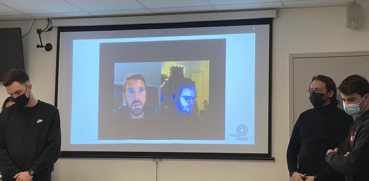 Interview d’Arnaud Barrère, Directeur Marketing et Commercial d’Optic 2000.
🗣 SEO/SEA ? 
« Avec les habitudes de consommation d’aujourd’hui il est primordial d’être bien positionné sur Google » 

#MasterGlass #transfonum #MBADMB <a href="/ArnaultChatel/">Arnault Chatel</a> <a href="/wtaranoff/">Wladimir Taranoff 🧩🔑</a>