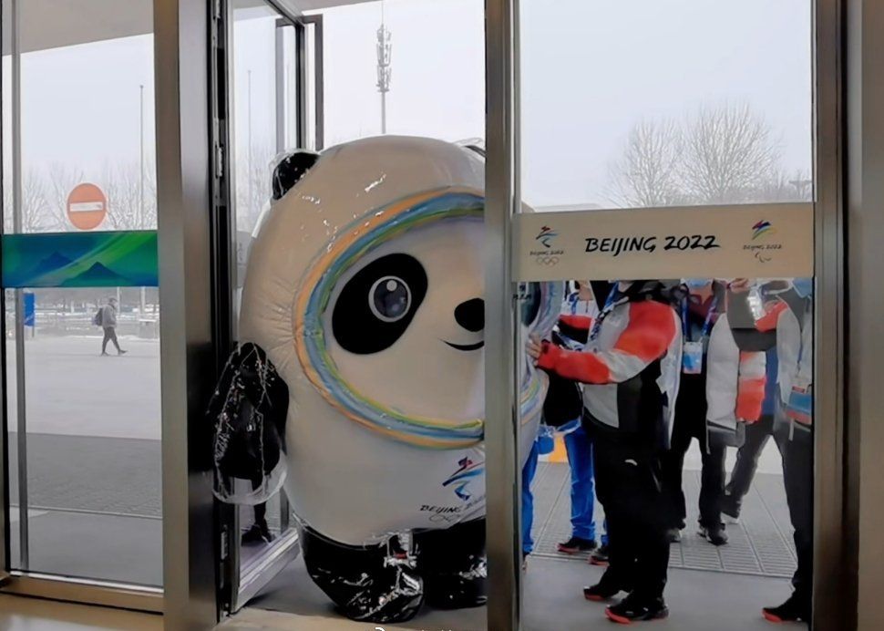 下面请欣赏冰墩墩为您带来《卡 门》