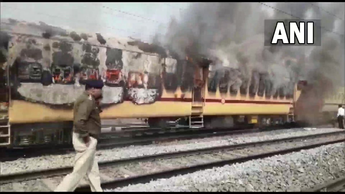 timesofindia's tweet photo. Gaya, Bihar | Aspirants vandalized train over alleged irregularities in Railway exam

CBT 2 exam date was not notified; no update on Railway exam which was notified in 2019...Result is still awaited...We demand cancellation of CBT 2 exam &amp; release of exam result: Protester (ANI) https://t.co/MGDOnThVuq