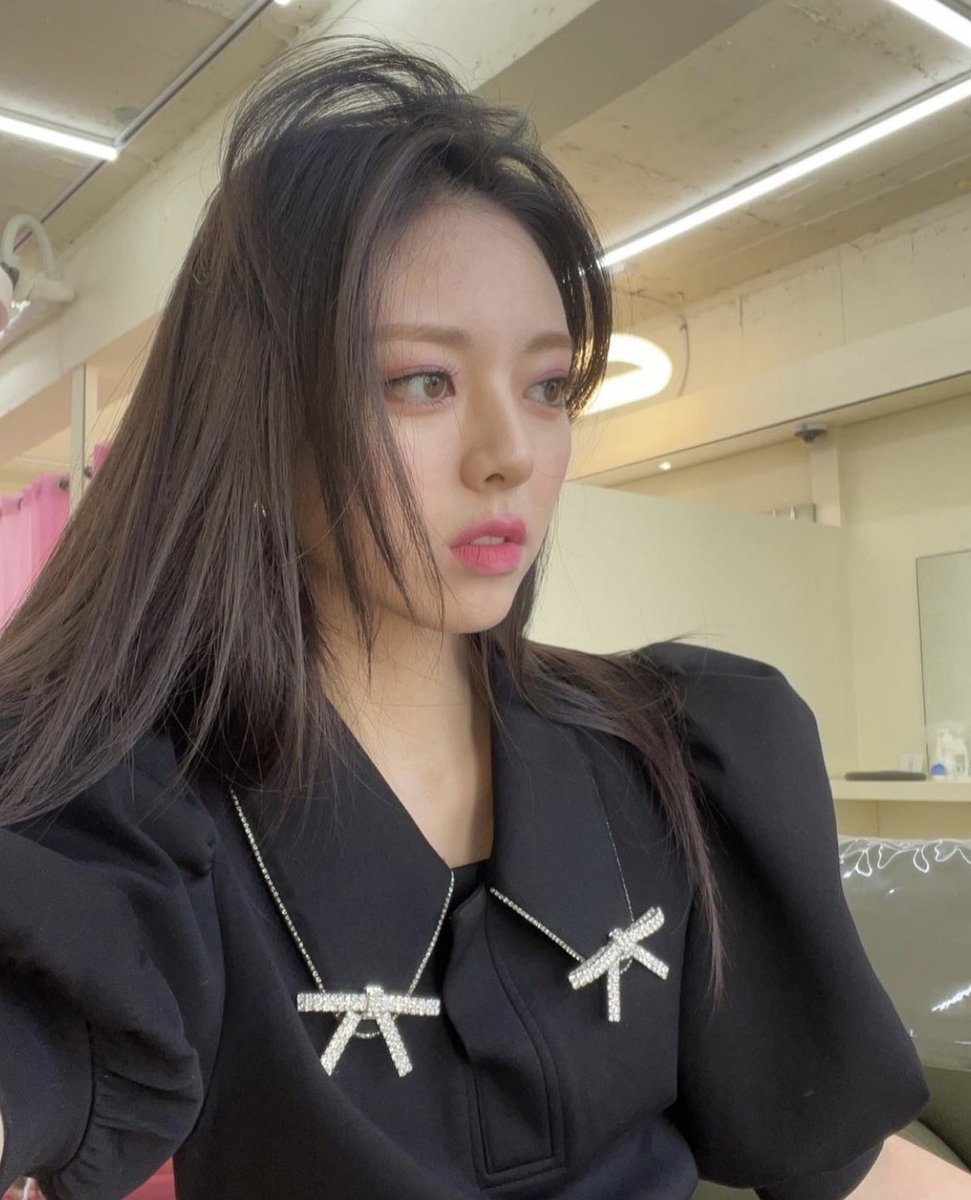 yunatini's tweet photo. update ig https://t.co/SO3aVmTYkl