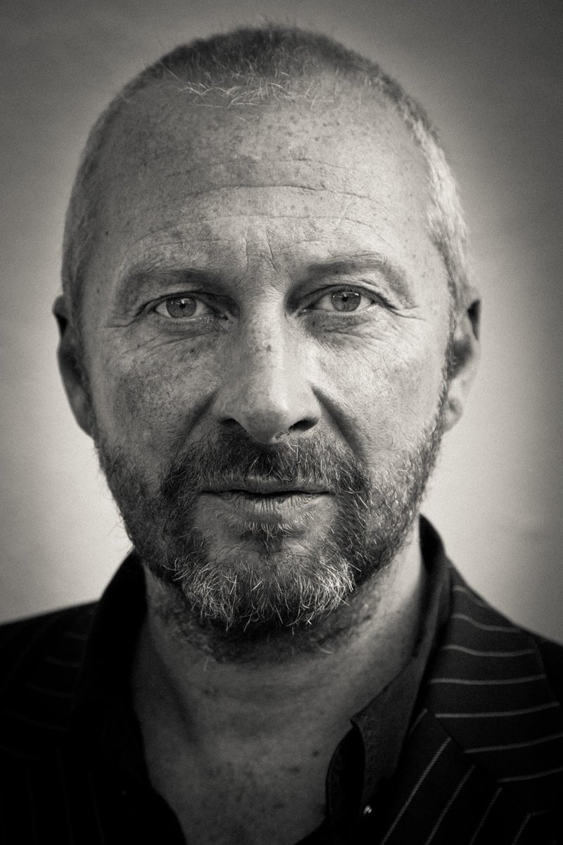 MyEighties's tweet photo. Six years since we lost Colin Vearncombe - gone but never forgotten. #RIPBlack #80s #My80s #80smusic https://t.co/xCESWOW8Ge