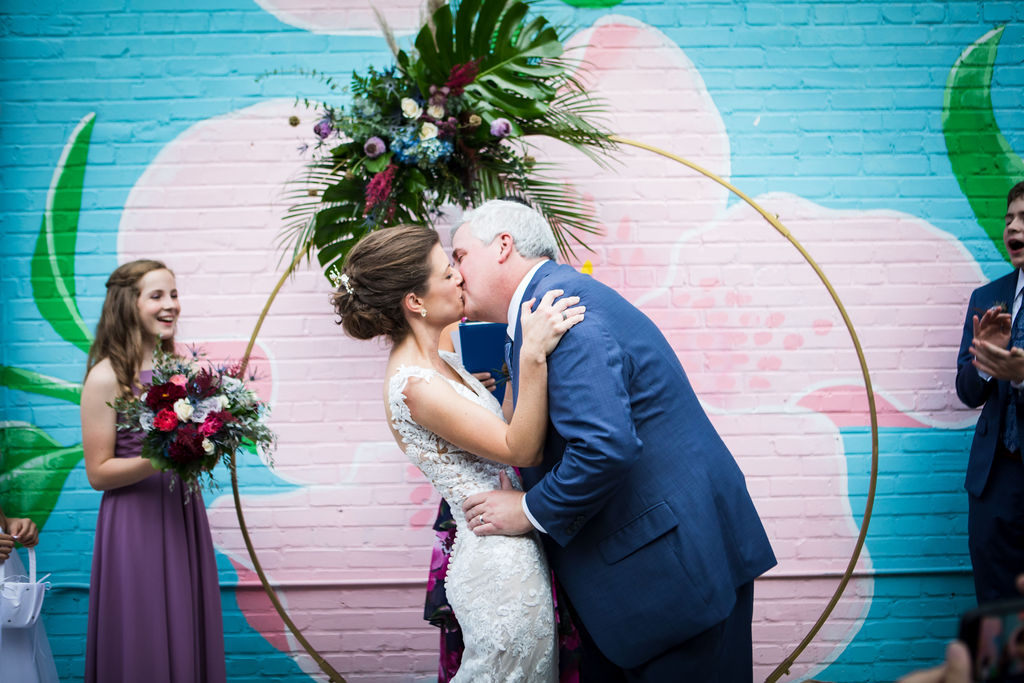 I've never been to Southern Belle Restaurant, but I became an instant fan at Kacy + Josh's wedding. This place was a joy for the couple as they were courting (as an aside, do people still say "courting"?  #Atlantaphotography

janethowardstudio.com/?p=93326