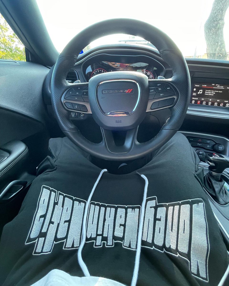 MafiaMakin's tweet photo. Cooking up on these ! 
Stacked Cargo Pants with our name across ! https://t.co/VsZXmfd8Fe