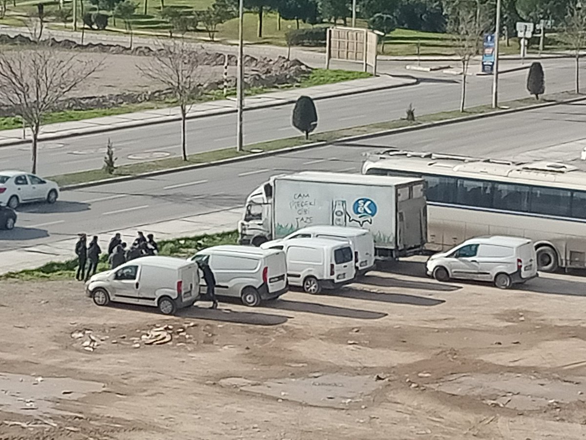 HakanÖzdemir tweet media