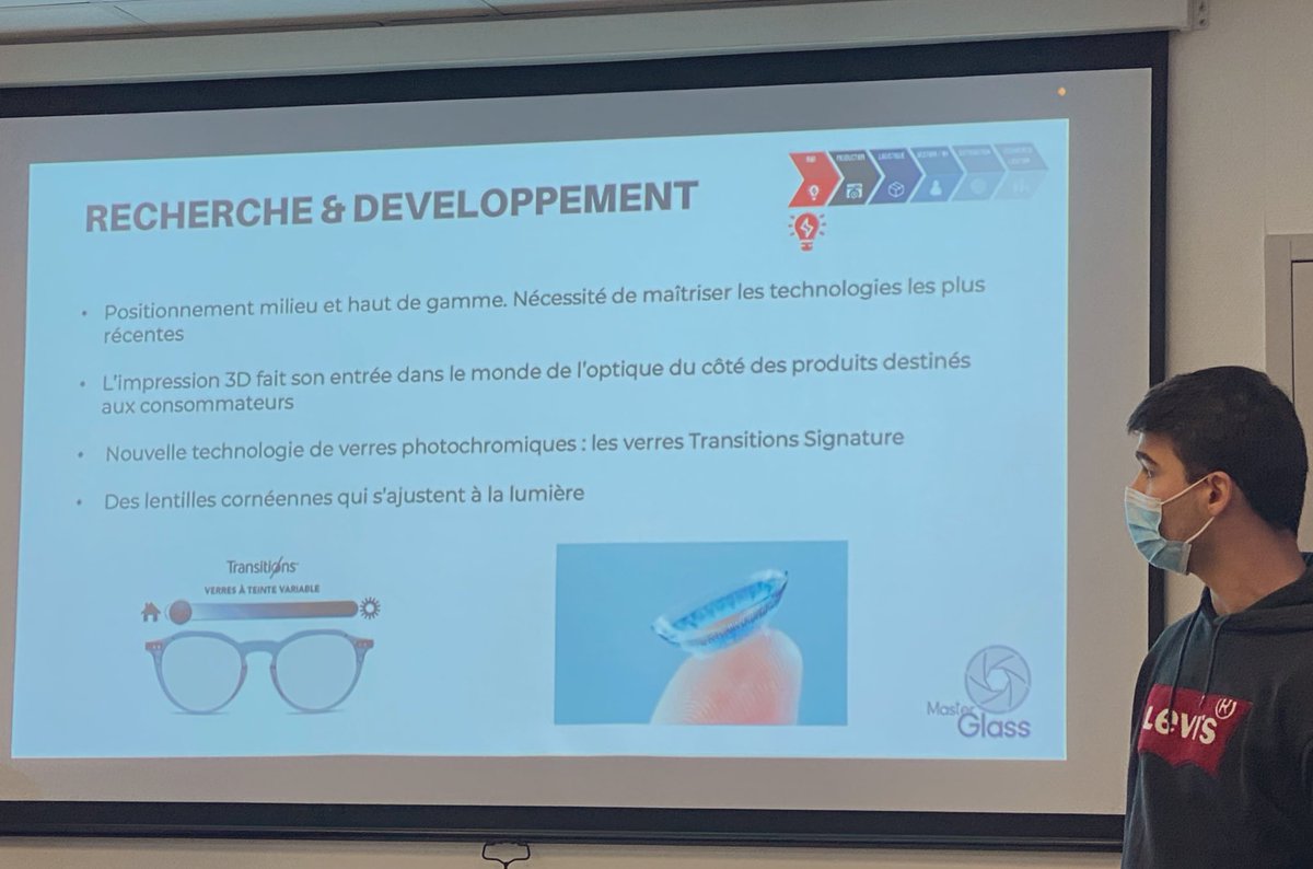 Côté chaîne de valeur de la #MasterGlass ? 
L’impression 3D a fait son entrée dans le secteur de l’#Optique pour les produits destinés aux consommateurs

#MBADMB <a href="/wtaranoff/">Wladimir Taranoff 🧩🔑</a>