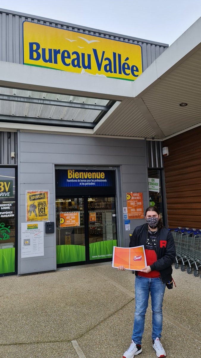 LeCanapTalkShow's tweet photo. On remercie notre sponsors @bureauvallee Auxerre, qui nous suivent dans l'aventure !

Si vous avez besoin de fournitures, d'impression ou simplement de conseil, n'hésitez pas ils sont très accueillants et à l'écoute !

⚠️ RDV le 03 février à 21h sur https://t.co/QAY5XMHPLz https://t.co/fbXmRTLmOL