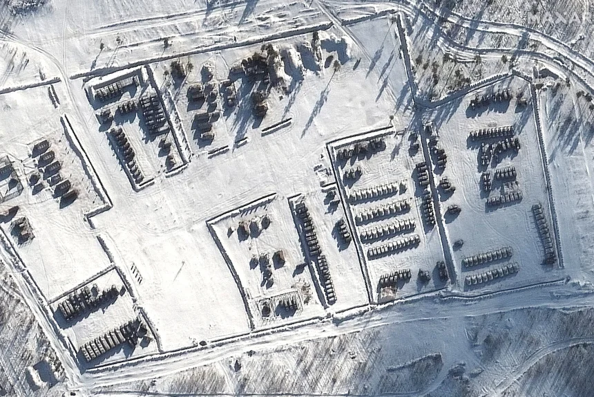 DAgee217's tweet photo. Strange message from Ukraine in the midst of crisis
While the US repeatedly warned of an attack from Russia, the calm move of the Ukrainian authorities caused analysts to raise many questions about the thinking of the Kiev government. https://t.co/Ka3u35xWnS