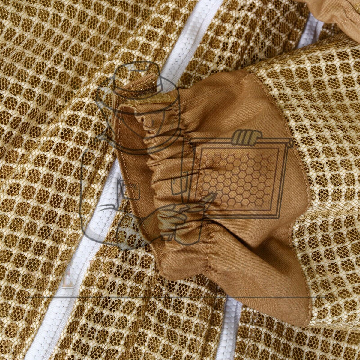 BeeProtective's tweet image. Full Beekeeping 3 Layer Breathable Suit 
Available Sizes: XS to 4XL
Customize your design and color
Zippers: Front Zip Close End # 5 DA Slider YKK, Neck Zip Open End # 5 Ring Slider+DA slider YKK.. ETC. And we make it and send it all over the world. If anyone wants to buy it, PM