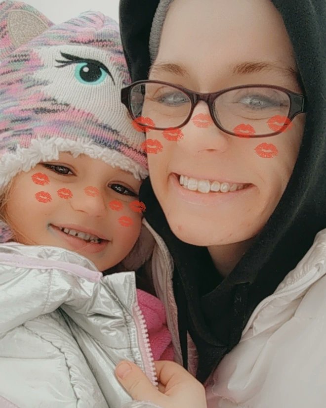 Gabby_tyler2's tweet photo. Playing in the snow with my mini me. This is the smile I work so hard for everyday. #rileybug #mommasbaby #ilovebeingyourmom #youcompleteme https://t.co/2uplzVPfCq