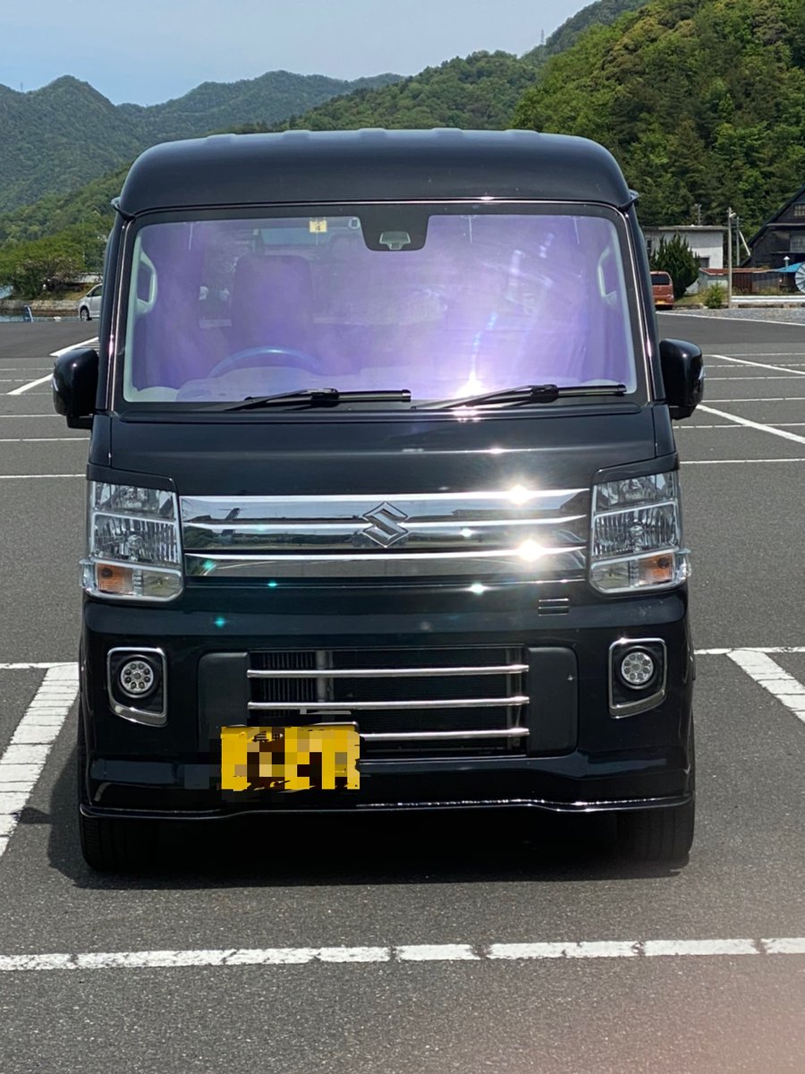 EZ40838915's tweet photo. おはようございます。ご購入者様の許可を得て実際の画像での適合情報です。#スズキ の #エブリイワゴン #da17w には #ez106 と改良型 #al106 が必要です♪こうして写真をよく見るとエブリイとエブリイワゴンで結構印象違いますね!それに黒はあまり見かけないのでカッコいい!
https://t.co/ej5pmcVbWE https://t.co/NFGRVN7Ngc