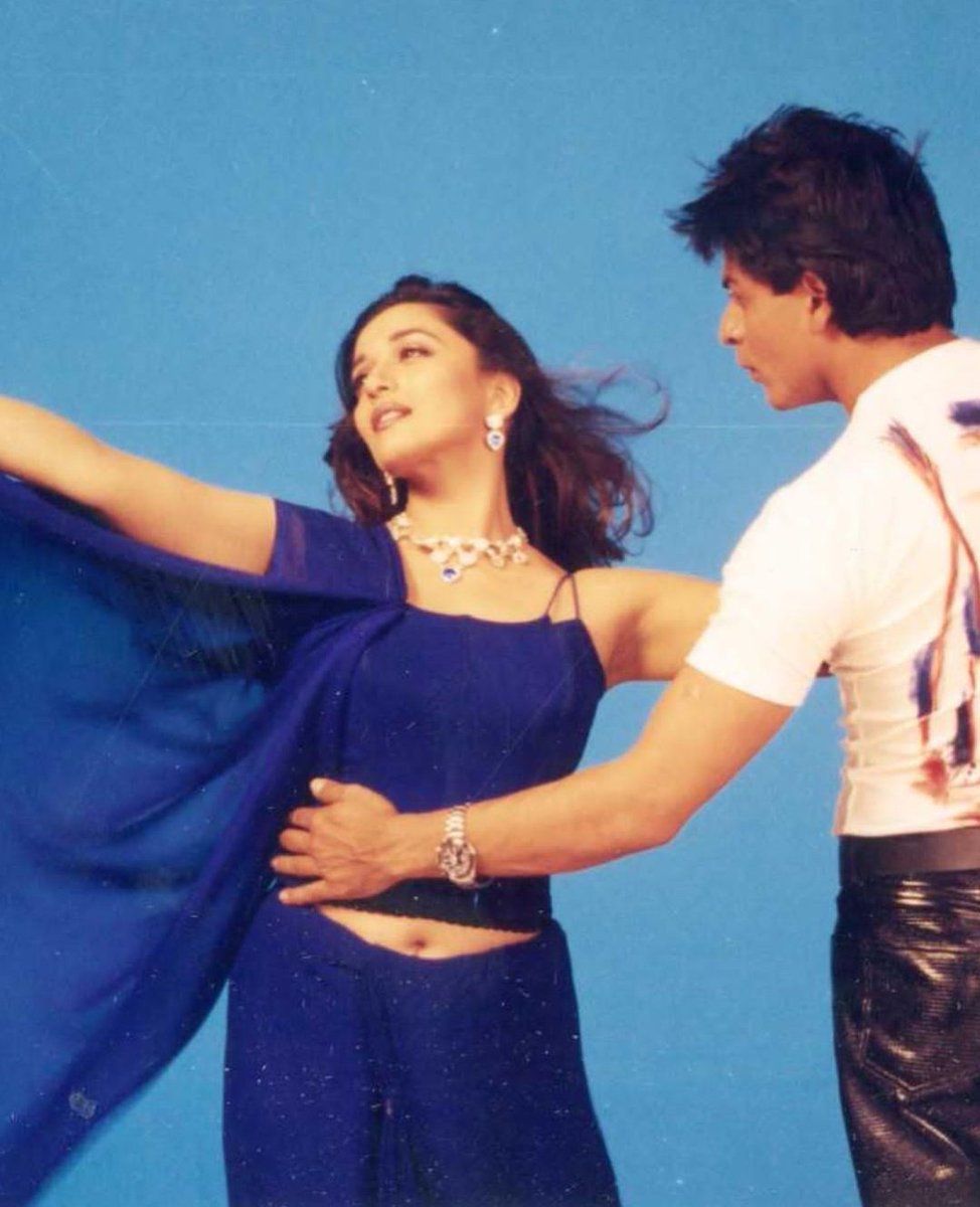 шахрукх кхан сумасшедшее сердце. шахрукх кхан мадхури. шахрукх кхан мадхури. ф сумасшедшее сердце 1997 шахрукх кхан. шахрукх кхан и мадхури дикшит фильмы.