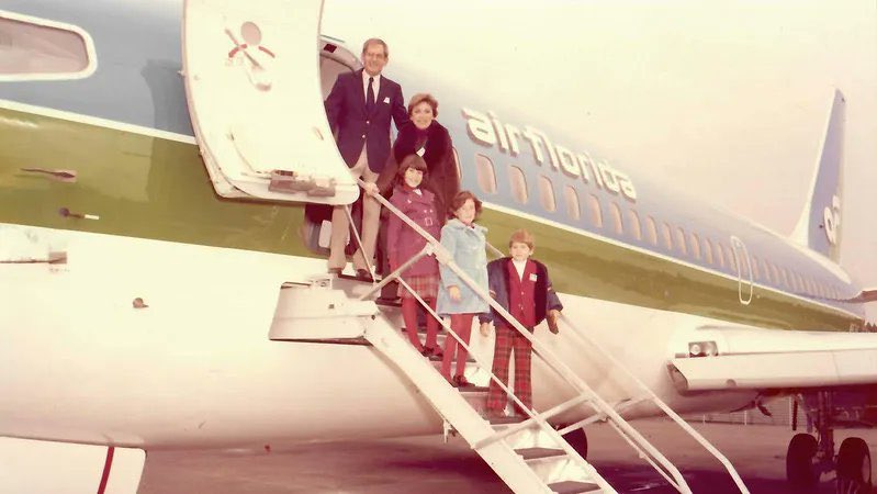 #LastFlightHome is the documentary to watch if you want to sob. As one man prepares to say goodbye on his own terms, we spend precious moments with his family and friends who share beautiful memories and words. Serves as a reminder to tell loved ones how much they mean to you