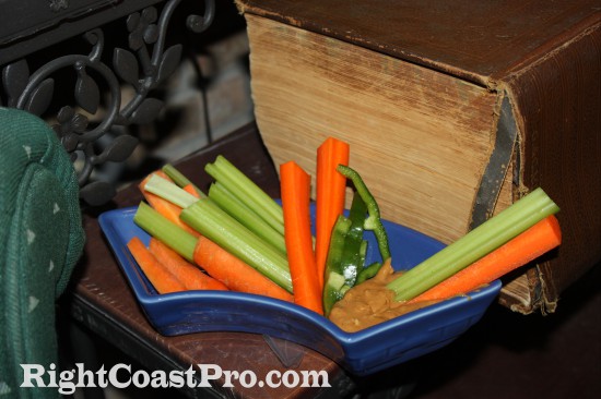 RightCoastProJJ's tweet photo. To be healthy you must eat healthy. 
Drive by the Drive Thru &amp; Focus on Quality.

That’s our @rightcoastpro @stiehlphoto Renegade Training lesson of the Day
Right Coast Pro Wrestling Delaware
https://t.co/2x7TZKKLfp https://t.co/2FKyC0ZGuE