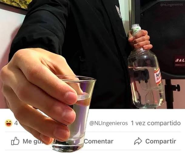 Microbichos's tweet photo. Biólog@... Tómese uno en su día!! https://t.co/yAO0dIoDpL