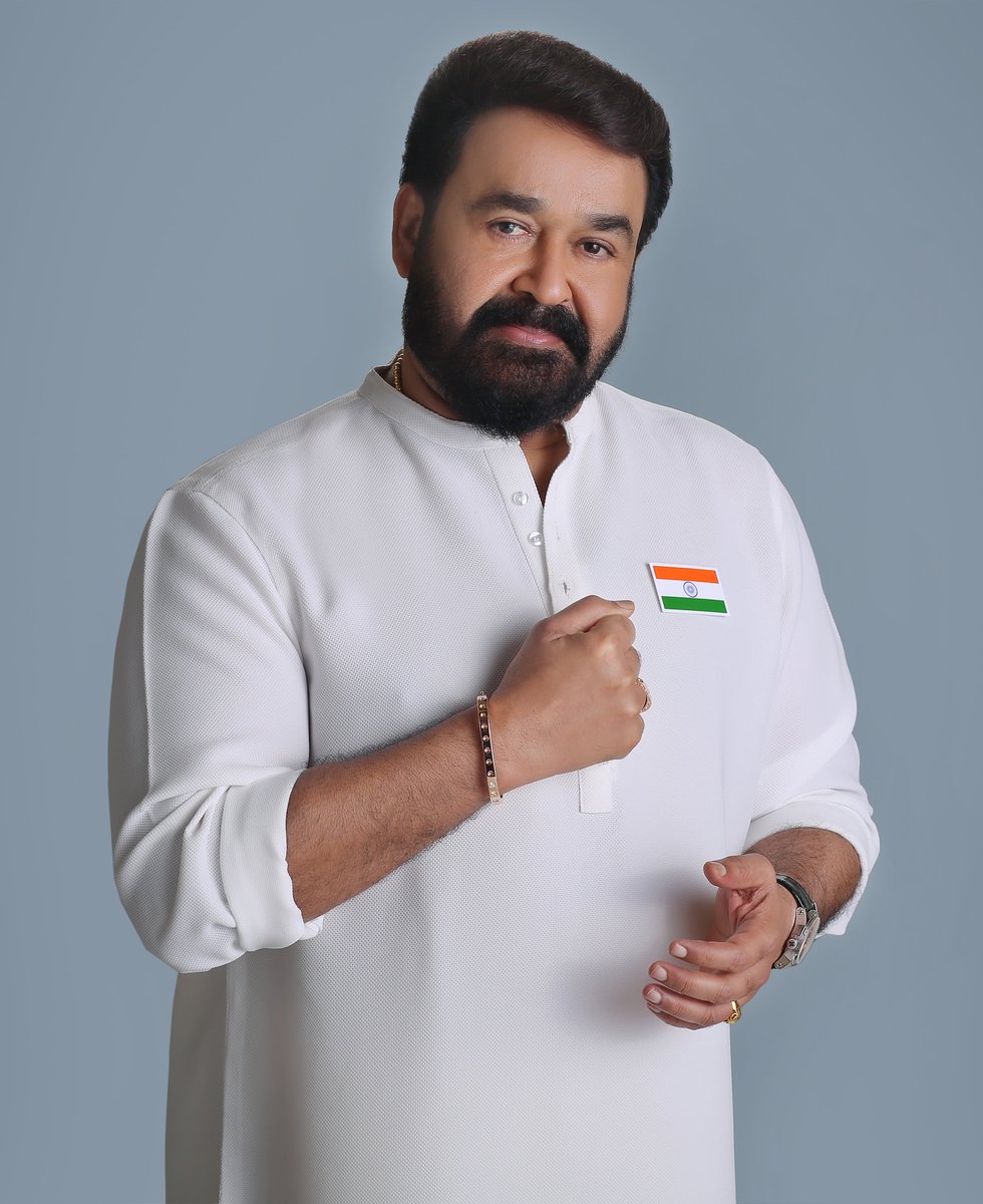 Mohanlal's tweet photo. Let us pledge to always keep the tricolour high and rising. Republic Day Wishes to every Indian.
#RepublicDay https://t.co/2QKBUpoqxi