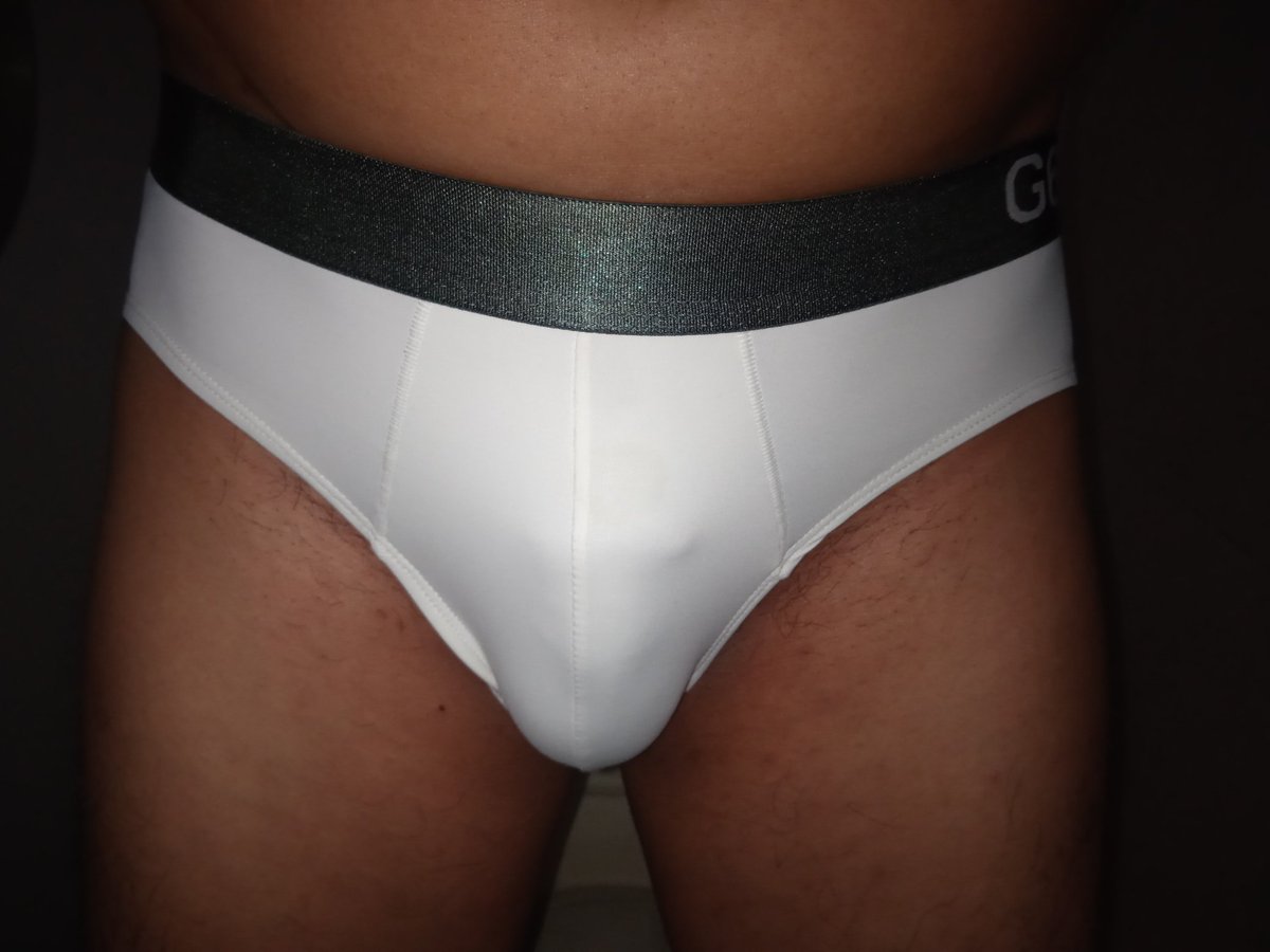 LocalManPque's tweet photo. Love my new undie from Guitar... https://t.co/08Dt2ZSmpi