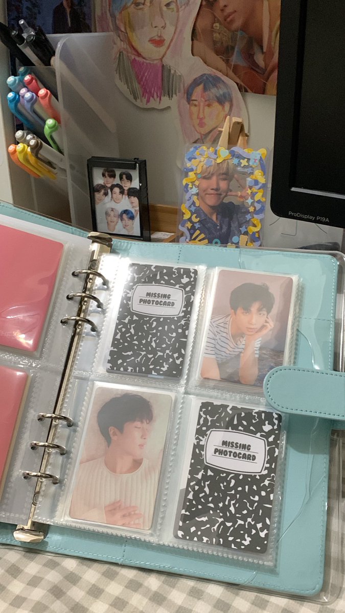 namseokbuys's tweet image. [💌]

— #namseokmails #mails4u #voobns
my namu pcs have arrived &amp;lt;33 tysm for the fast and smooth transaction !! also, for all the freebies ?!? the packaging is so pretty and eco friendly + secure !! @voomail