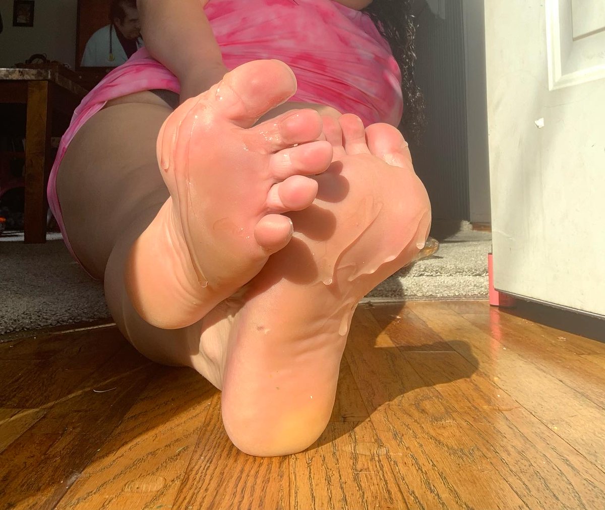 Message me for customs/Skypes 
No meet ups