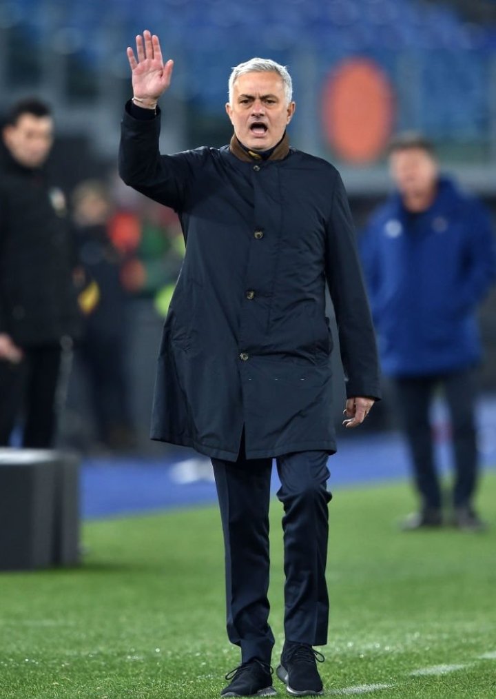 Happy Birthday Jose Mourinho
The Special One 