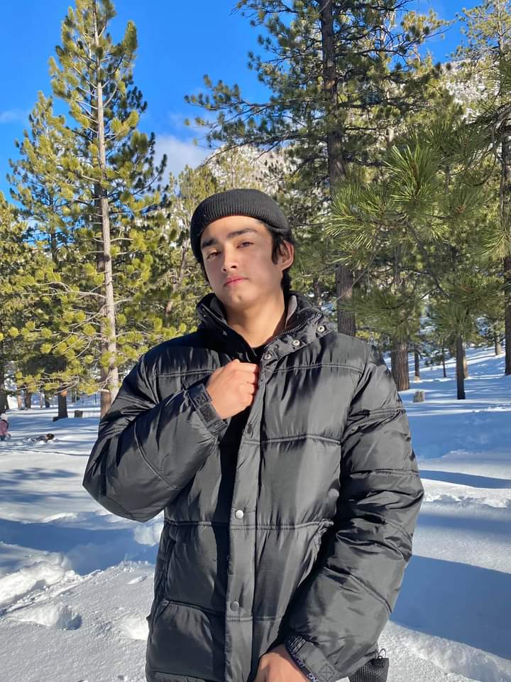 PATJIOFFICIAL's tweet photo. Good Afternoon spread love and positivity
hindi lahat ng kaibigan ng kaaway mo is kaaway mo na rin .
be kind and sexy .

#PatJie is Happy Shipping https://t.co/idZEwBSP8C