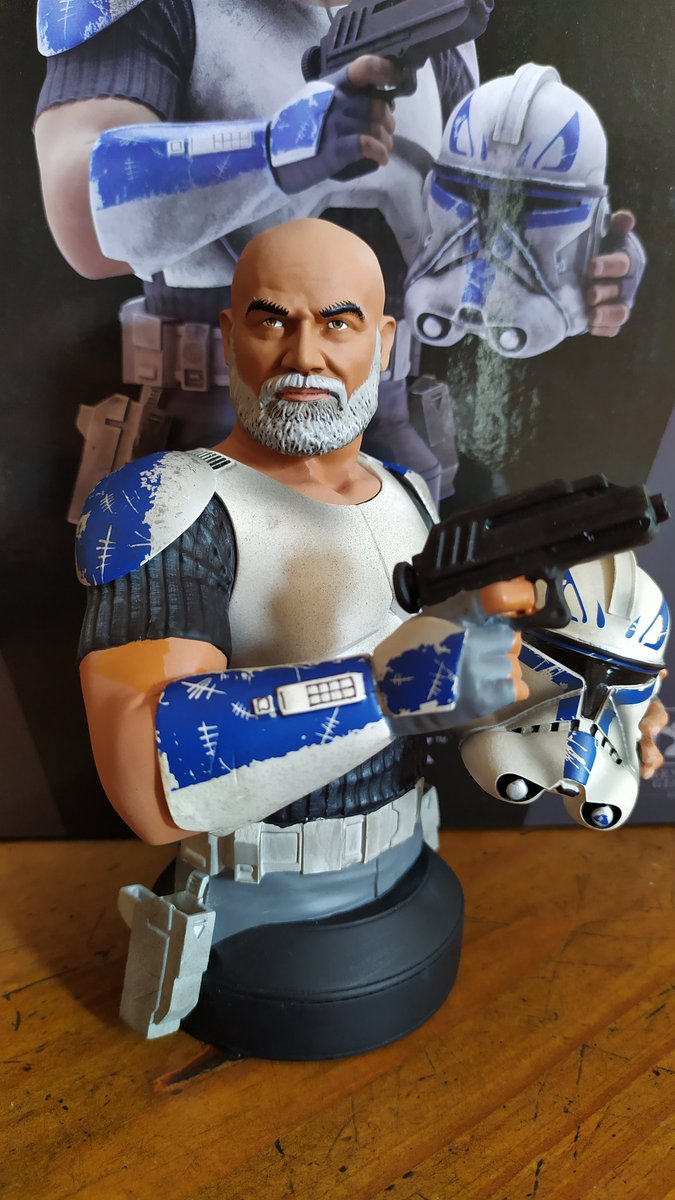 MelinaBermudez's tweet photo. Llegó #captainrex 😍😍😍 de @GentleGiantLTD una locura!!! 🤯 @tiendamiacom Orden N° 200928129 #DelMundoAmiPuerta #starwars #TheCloneWars #starwarsrebels #ct7567 https://t.co/CDWD9zIZRU