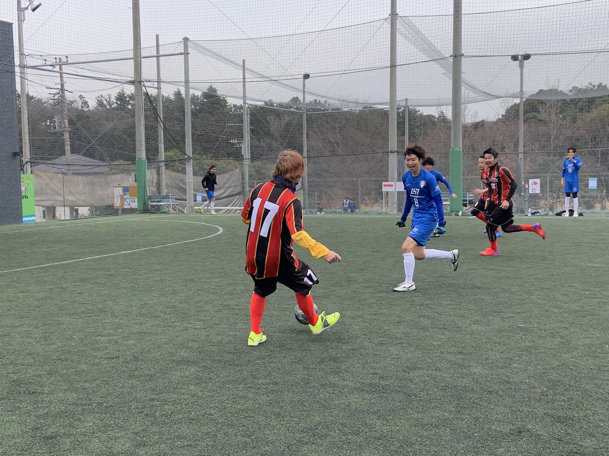 yu_mizuki810's tweet photo. ー FC17⚽️初出場公式戦 ー
チーム結成してから
4回の練習で臨んだ公式戦!
目標だった1点も決めて👍
選手&応援団みんなで✨enjoy✨
ユニフォーム姿も
かっこよかったーー💛💛
朝から寒いなかでの試合
おつかれさまでした🙌🙌🙌
#FC17 #FC_SEVENTEEN
#futsal #loveandpeace https://t.co/fHht07THe7