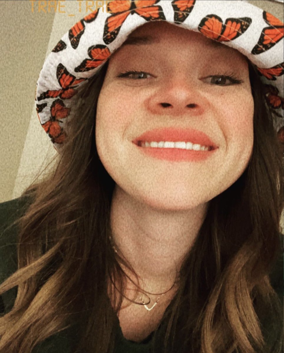 hellionof's tweet photo. Cheesin from all the fans Ive gained this last weekend. Its exciting watching my base grow, were still low but were getting somewhere! My profile is a free sub, even if you dont wanna buy PPV come support your girl 🥰❣️ https://t.co/U7OT1H9Cdp https://t.co/99PSP1C9vc
