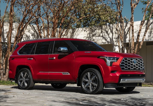 responsejp's tweet photo. ランクル より大きいSUV、トヨタ『セコイア』新型発表…ハイブリッド標準
https://t.co/qyUFGMXvC0

#新型車 #トヨタ #ハイブリッドカー https://t.co/RSLn8zMunx