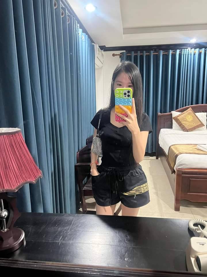 t69356332's tweet photo. ห้องพร้อม  ถุงพร้อม ,🔞🖤
ไลน์ kkkkjjy5
#รับงานภูเก็ต 
#ไซด์ไลน์ภูเก็ต https://t.co/5y2ppDgrOk