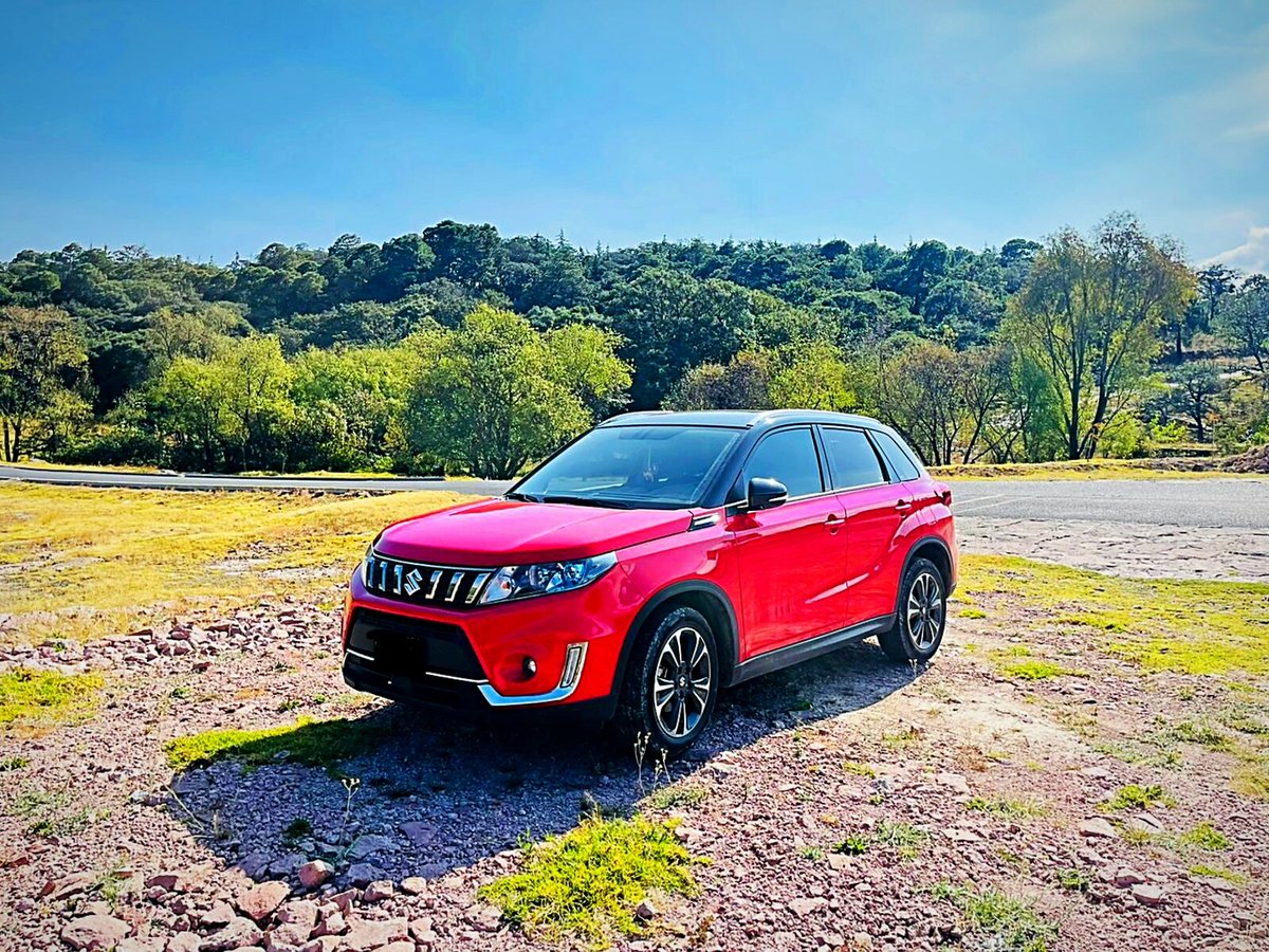 BushidoSuzukiMx's tweet photo. 🔰❤️😎
.
.
.
Una familia donde caben todos los @suzuki_mex como nuestro amigo Javier y su gran #Vitara tan genial que siempre aprovecha cualquier ocasión para tomar una gran foto 📸
#redcars #VitaraFan #SuzukiFan #jdm #jdmgram #carlandscapes https://t.co/ntuoZ1htgp