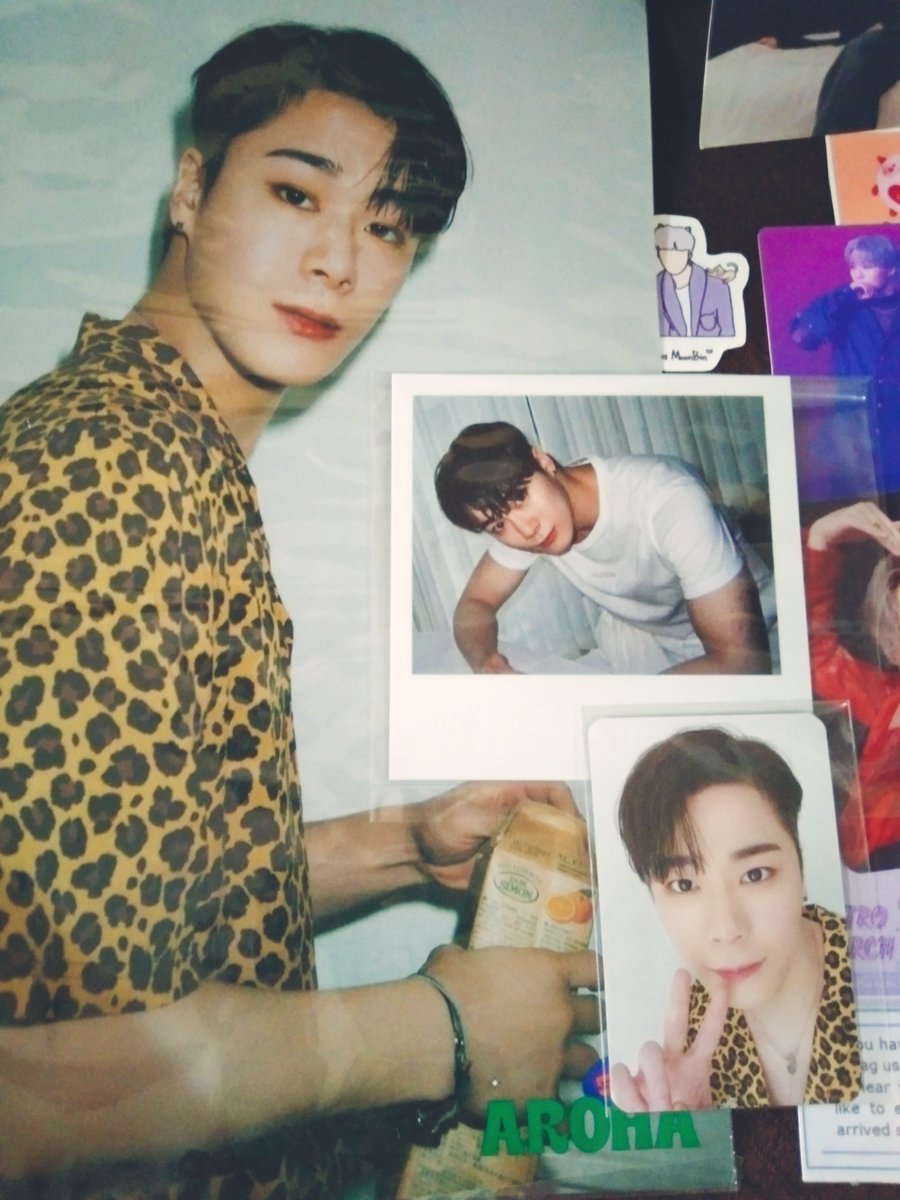 Puppu21's tweet photo. My umuwe na Pogi 😍🤗 btw, thank you so much @astro_merch_  safe Yung pag uwe ni bin, at Perfect Po no damage 🥰🥰 thank you din Po sa mga Cute freebies 😍😍❤️❤️ #HappyBirthDayMoonbin 🥳 #ASTRO https://t.co/vr3VBWXIx6