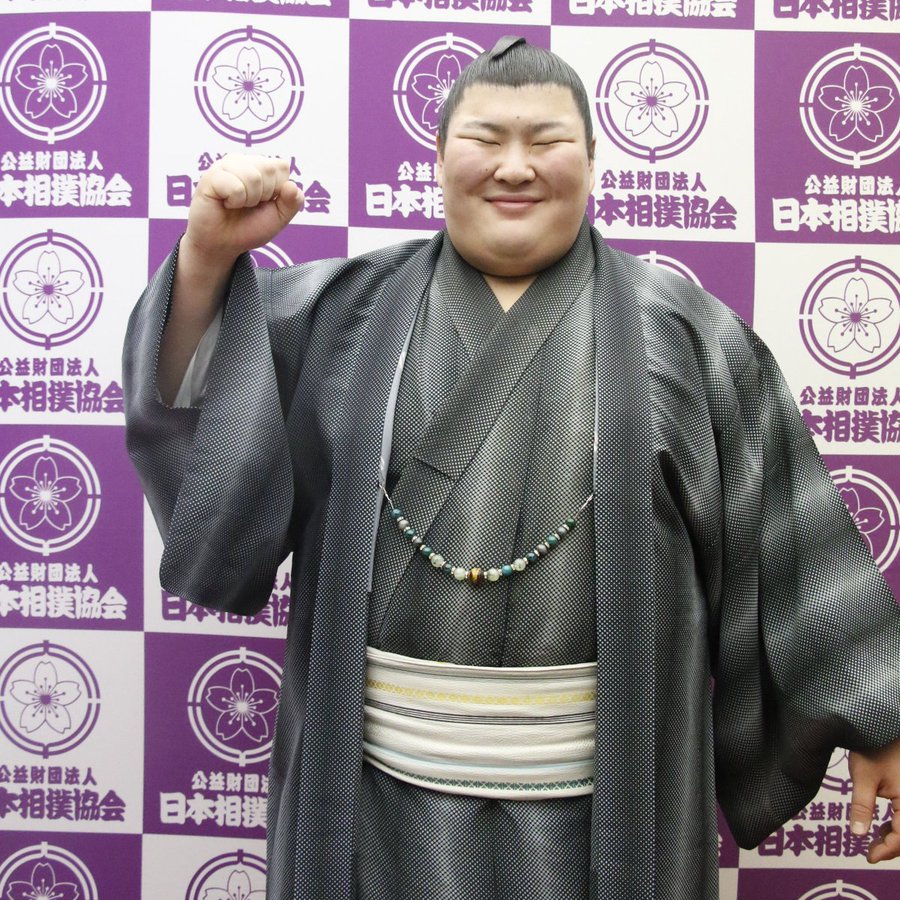 大相撲 人気急上昇中 笑顔がかわいい熱海富士 性格は オラッ どすこいスポーツ