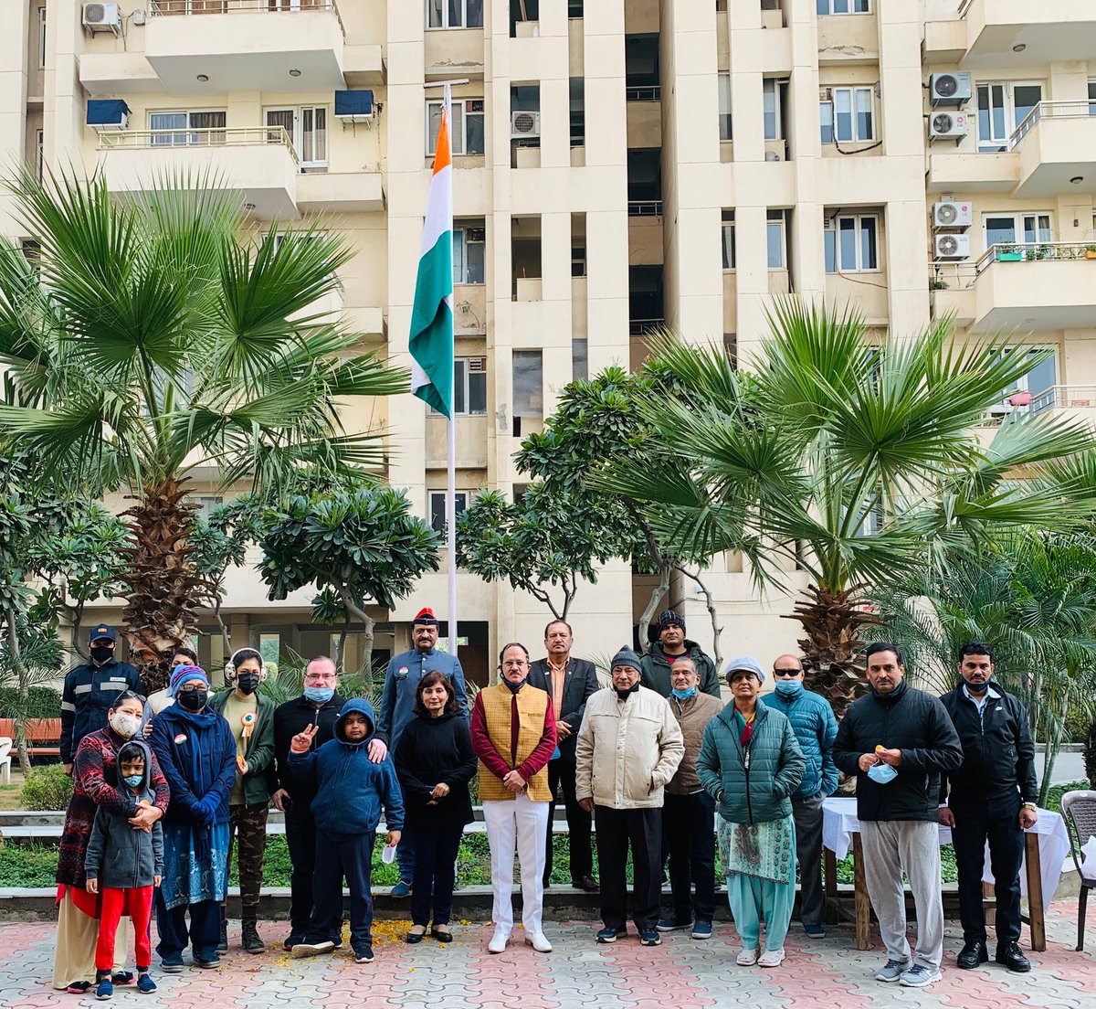 AezAloha's tweet photo. Aloha Apartment Residents celebrated India 🇮🇳 73rd Republic Day Jai Hind 🙏🏻@PMOIndia @AmitShah @cmohry @narendramodi @rajnathsingh #RepublicDay https://t.co/M6ktO4H0kq